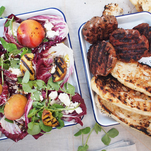 Hamburgers with Radicchio, peach, and feta summer salad