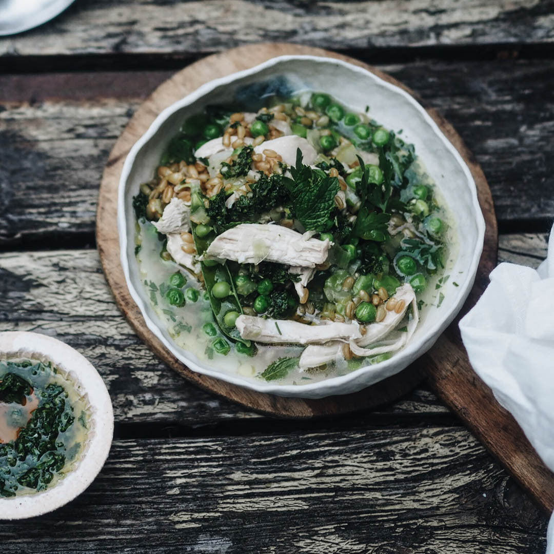 Chicken with spring vegetables and wheat by Julia Ostro