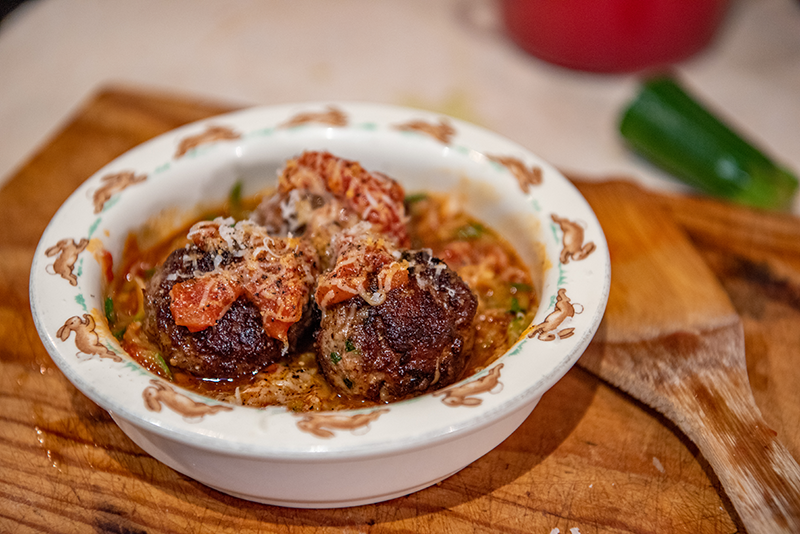 Meatballs with Zoodles & Sugo